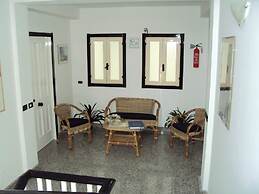 Bed and Breakfast Brezza Marina e Ristorante Shoreline