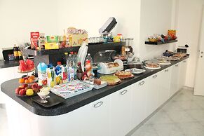 Bed and Breakfast Brezza Marina e Ristorante Shoreline