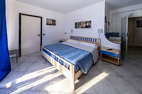 Bed and Breakfast Brezza Marina e Ristorante Shoreline
