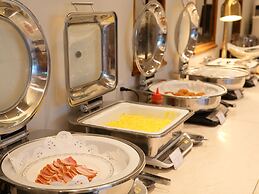 Hotel Claiton Shin-Osaka