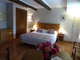 Hotel Charembeau