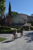 Hotel Charembeau