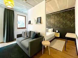 Central Passage Apartments by Vagabond