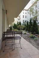 Central Passage Apartments by Vagabond