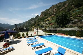 Hotel Pyrénées