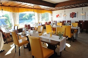 Hotel Garni Belvedere, das BIO Hotel & SuiteHotel am Ederse