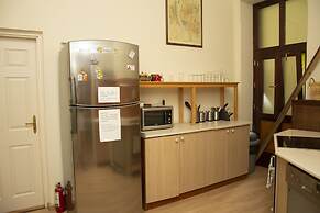 Evergreen Budapest Bed & Breakfast and Guest House