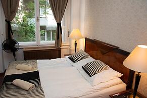 Evergreen Budapest Bed & Breakfast and Guest House