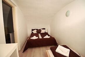 Budapest Easy Flats - Jokai Apartments