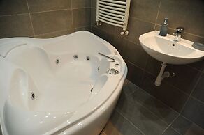 Budapest Easy Flats- Oktogon Lux Apartment