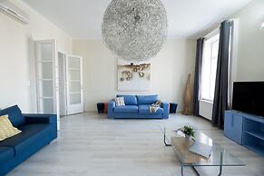 Budapest Easy Flats- Oktogon Lux Apartment