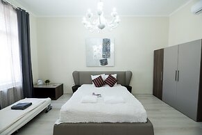 Budapest Easy Flats- Oktogon Lux Apartment