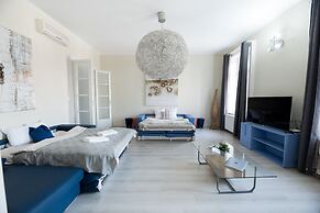 Budapest Easy Flats- Oktogon Lux Apartment