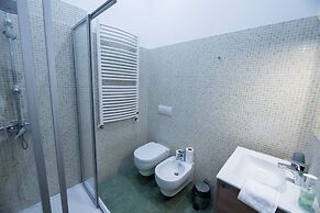 Budapest Easy Flats- Oktogon Lux Apartment