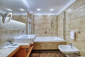 Majestic Mountain Charme Hotel
