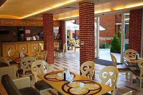 Garden of Eden Complex