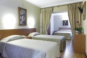 Domus Pacis Fatima Hotel