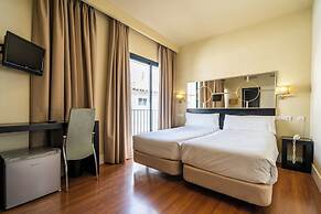 Hotel YIT El Postigo