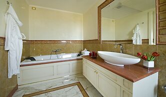 Miramare Hotel