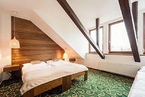 Hotel Sharingham