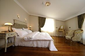 Erten Konak - Special Class