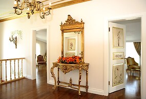 Erten Konak - Special Class