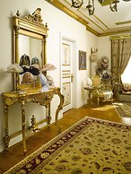 Erten Konak - Special Class