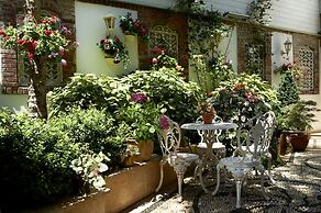 Erten Konak - Special Class