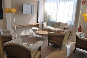 Tarongeta - Adults Only