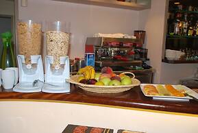 Tarongeta - Adults Only