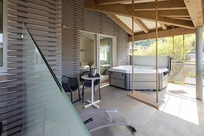 Hi Hotels Torbole Pool & Spa