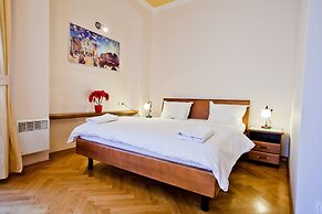 Residence Thunovska 19