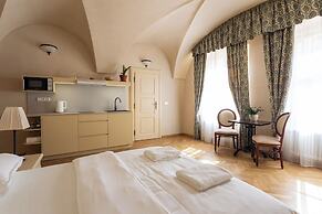 Residence Thunovska 19