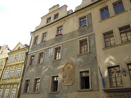 Residence Thunovska 19