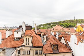 Residence Thunovska 19