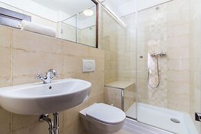 Residence Thunovska 19