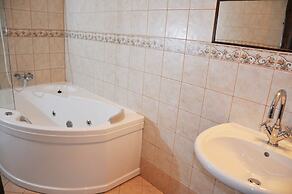 Residence Thunovska 19