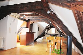 Residence Thunovska 19