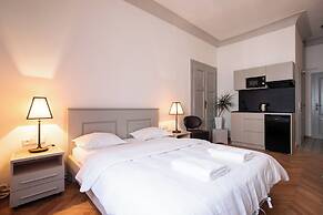 Residence Thunovska 19