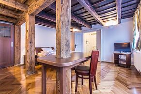 Residence Thunovska 19