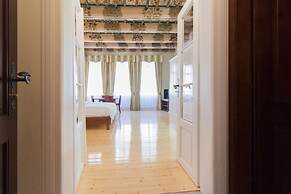 Residence Thunovska 19