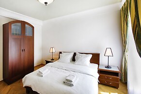 Residence Thunovska 19