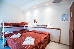 Hotel Harmony