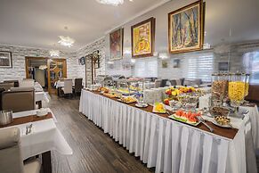 Centrál Hotel