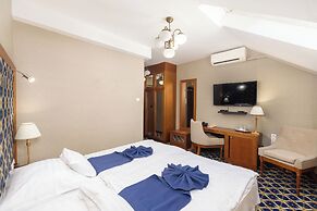 Centrál Hotel