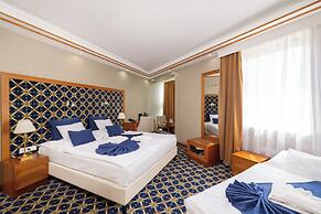 Centrál Hotel