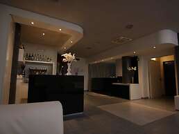 Master Hotel
