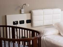 Master Hotel