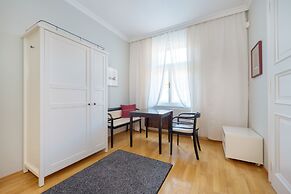 Hunger Wall Residence