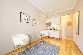 Hunger Wall Residence